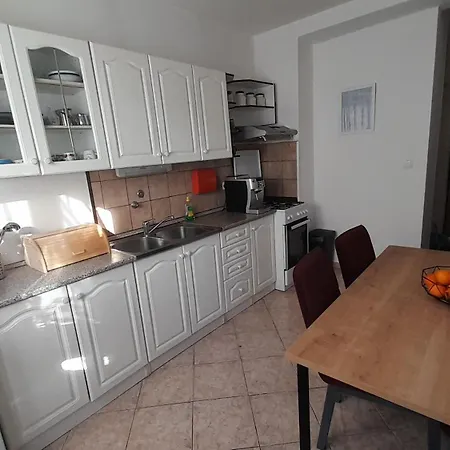 Apartment Nika Rijeka