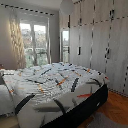 Nika, Free Parking And Wifi Apartament