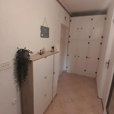 Appartement Nika, Free Parking And Wifi *