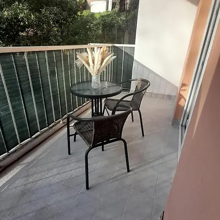 Nika, Free Parking And Wifi Rijeka